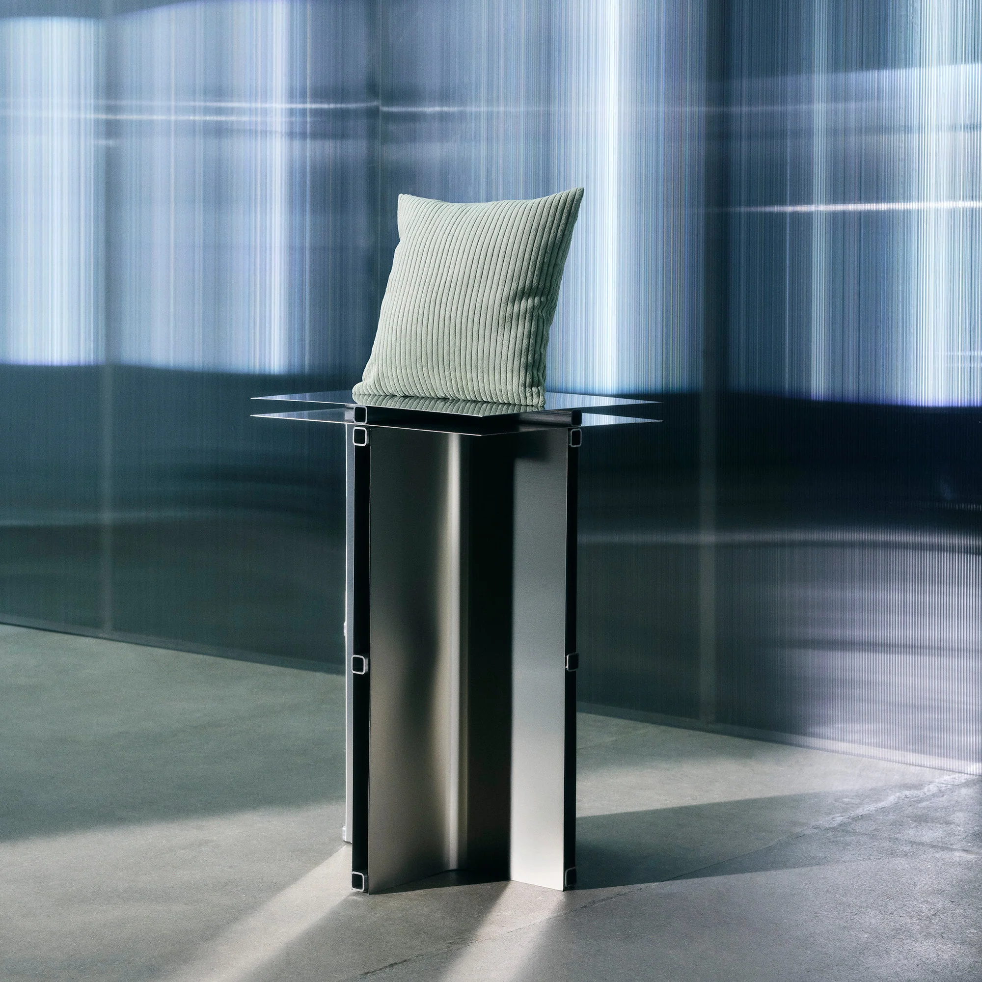 SJUR 40x40 - Image 15