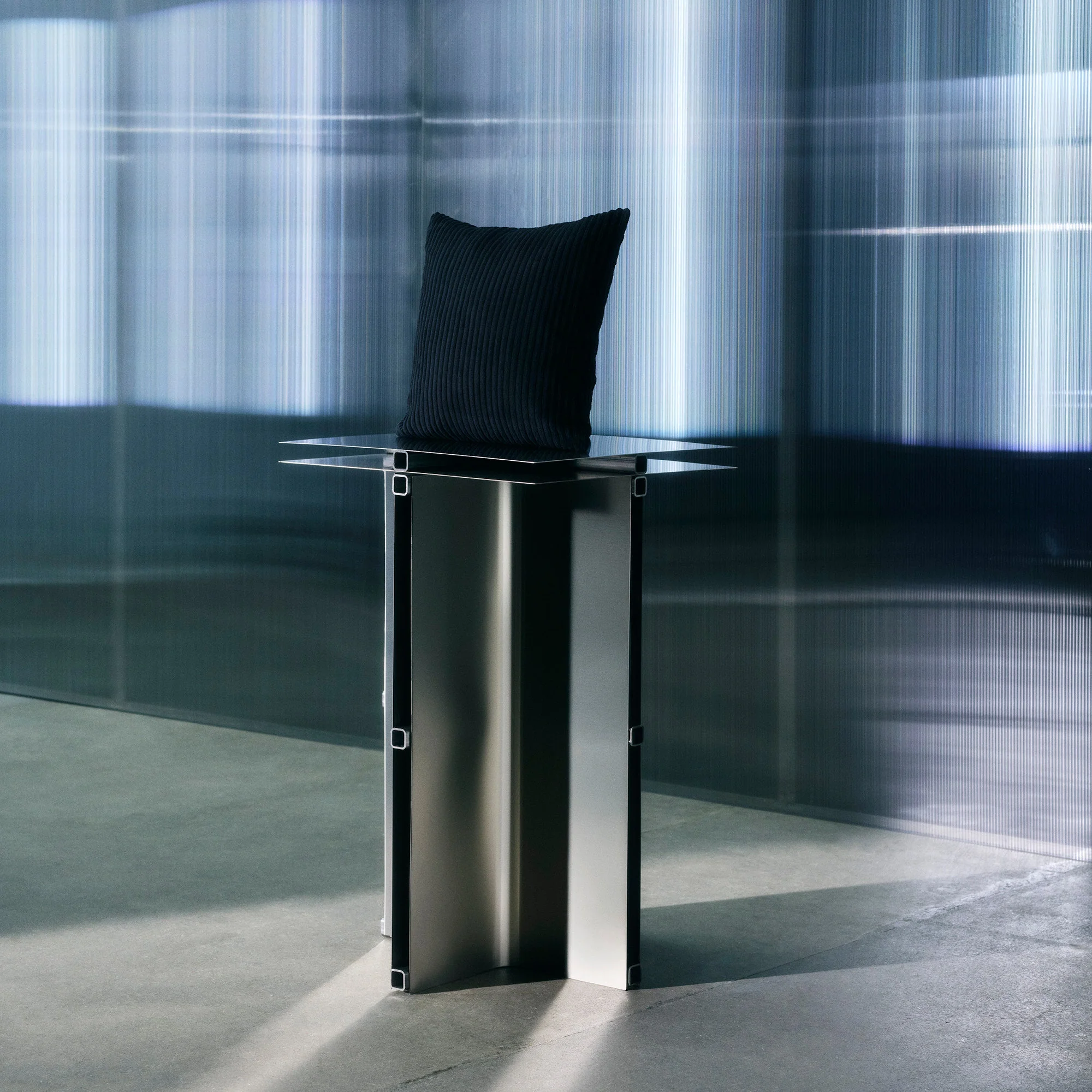 SJUR 40x40 - Image 22